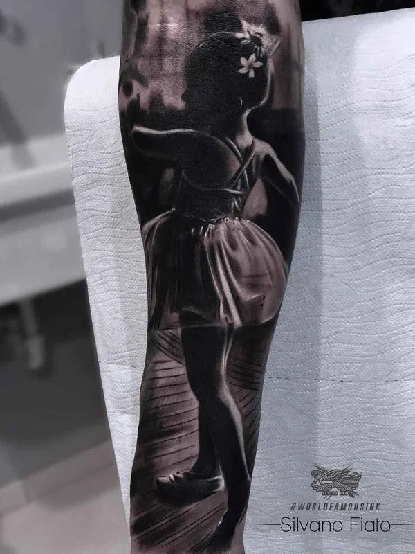 black and grey realism Tatuaggio su forearm #13037 | Tatuatore Silvano Fiato