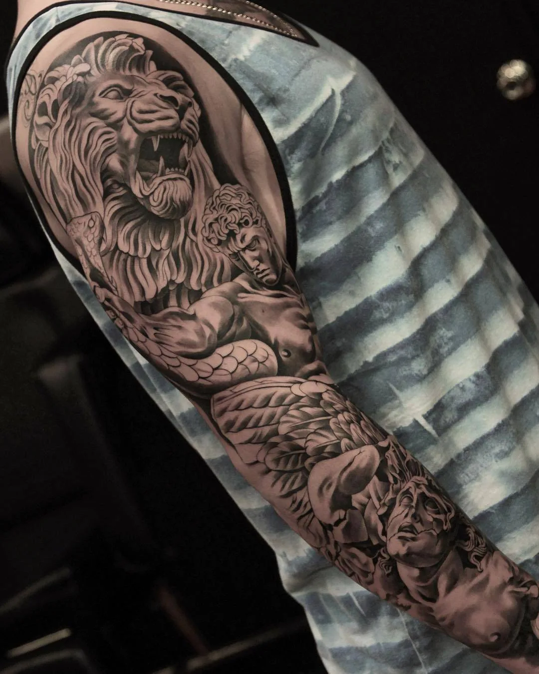 Tattoo artist Jun Cha, black&grey realistic tattoo, engraving | USA