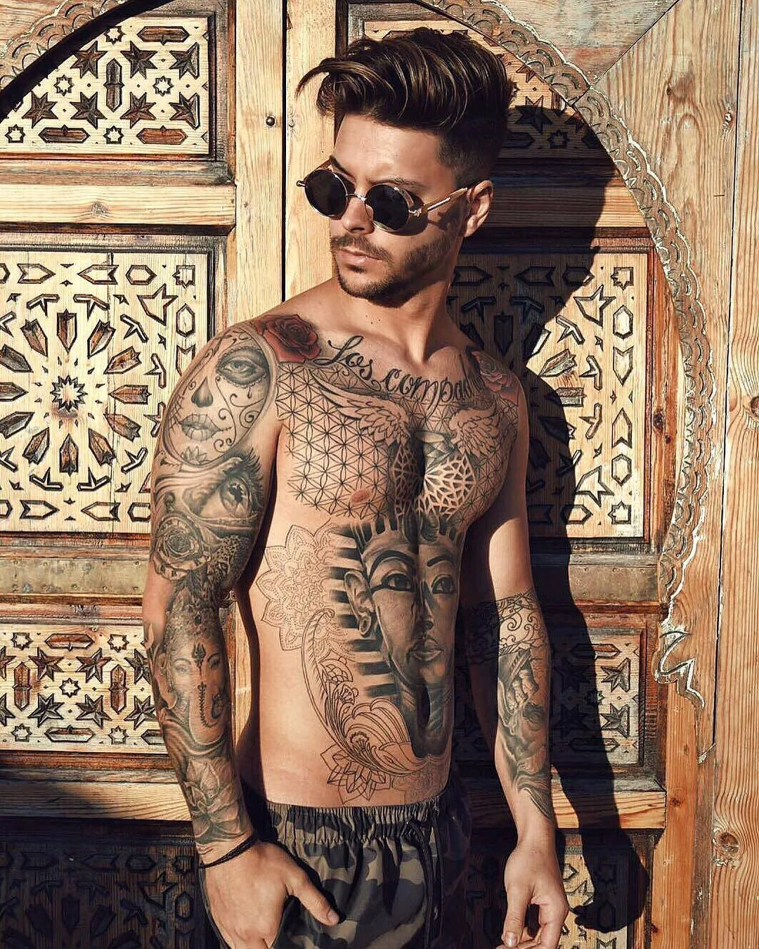 Modello tatuato Gon&ccedil;alo Olivier, modello alternativo, uomo tatuato | Portogallo