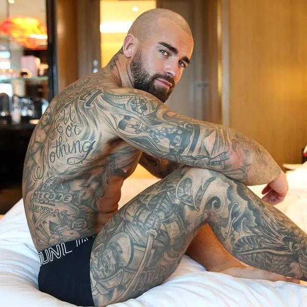Tatuaggio #24492 | Modello di tatuaggi Clint Chadwick