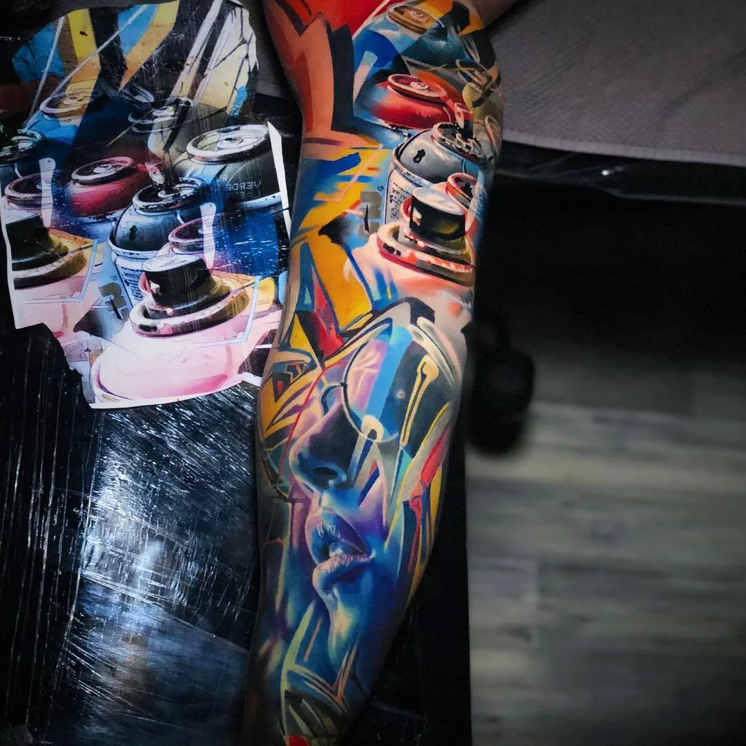 Tattoo artist Igor Mitrenga, authors color relistic portrait tattoo in graffiti design | Prague, Czech