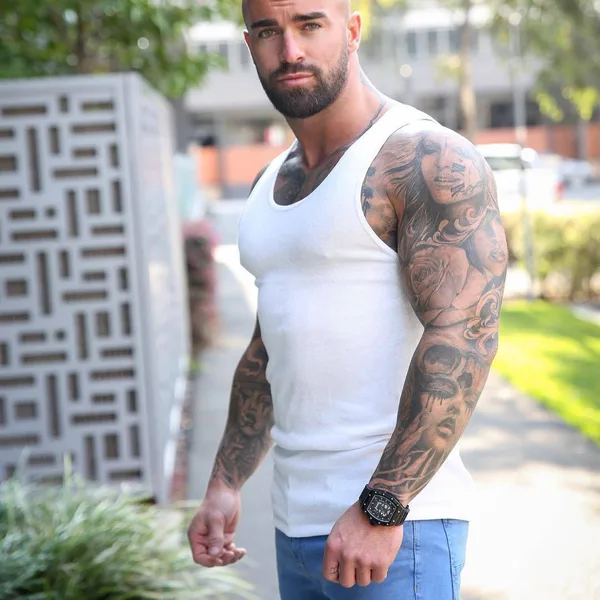 Tatuaggio #24491 | Modello di tatuaggi Clint Chadwick