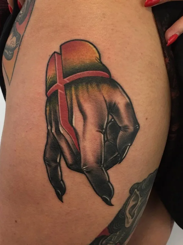 female color realism tatuaje en thigh #24504 | Tatuador Рост Won Tu