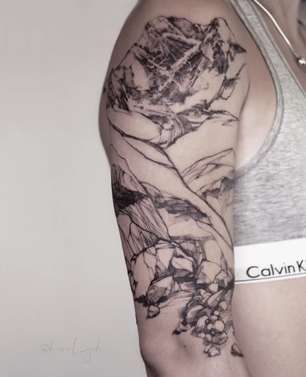 Скетч / Набросочная Mountain, Landscape tattoo на Полный рукав