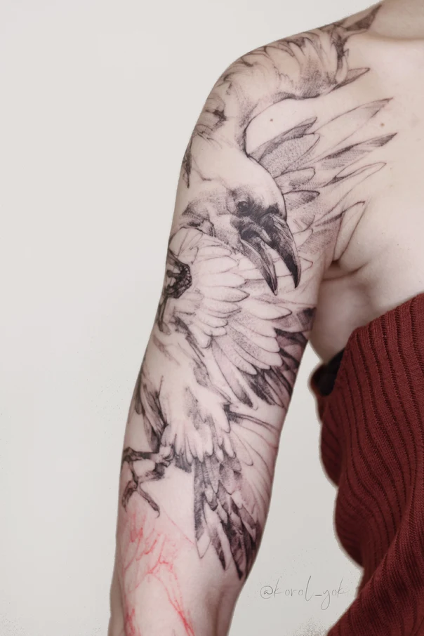 Скетч / Набросочная Raven, Wings tattoo на Плечо