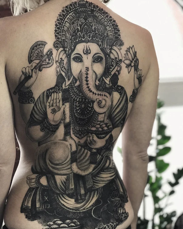 Чёрно-серая Ganesha, Religious tattoo на Спина (полная)