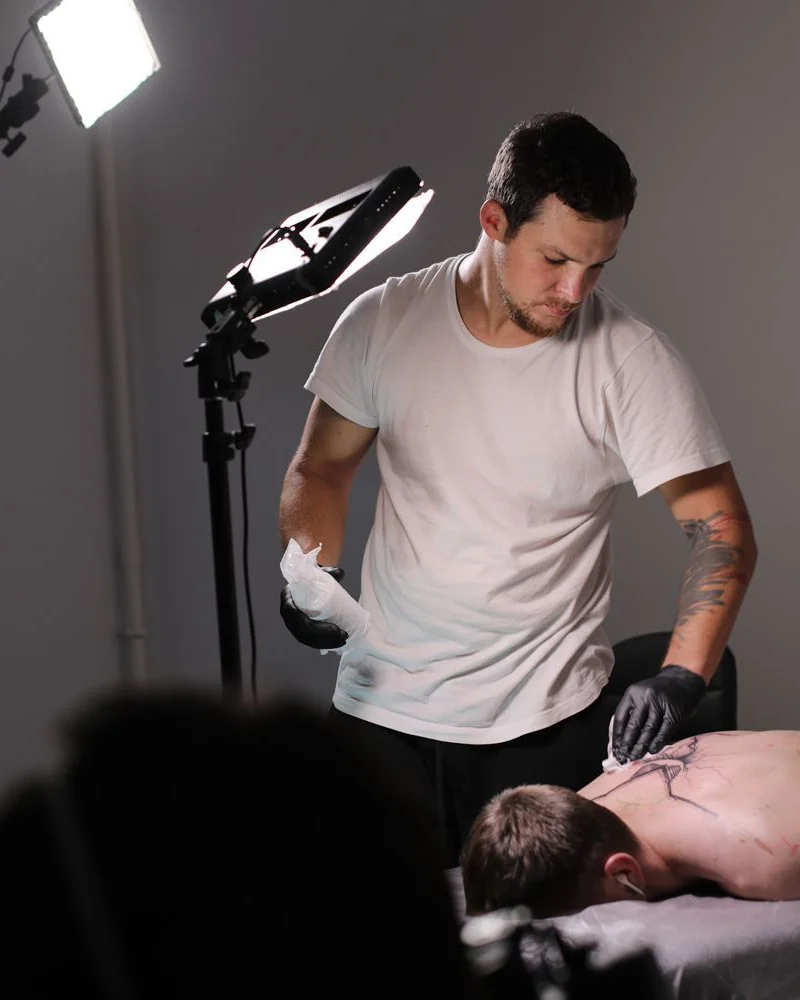 Entrevista. Konstantin Strokin - Como o Tatuagem Salvo o Artista de uma Carreira Militar