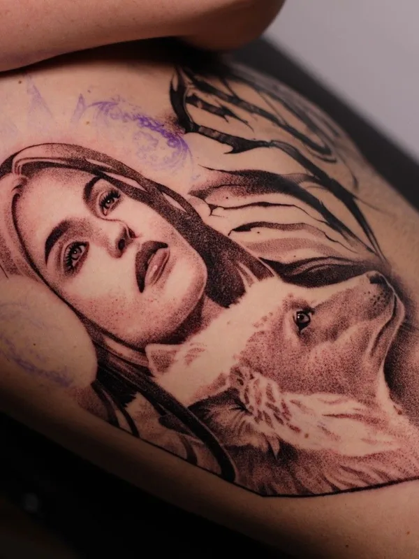 female black and grey realism татуировка на shoulder #37447 | Тату мастер Анна Чернова