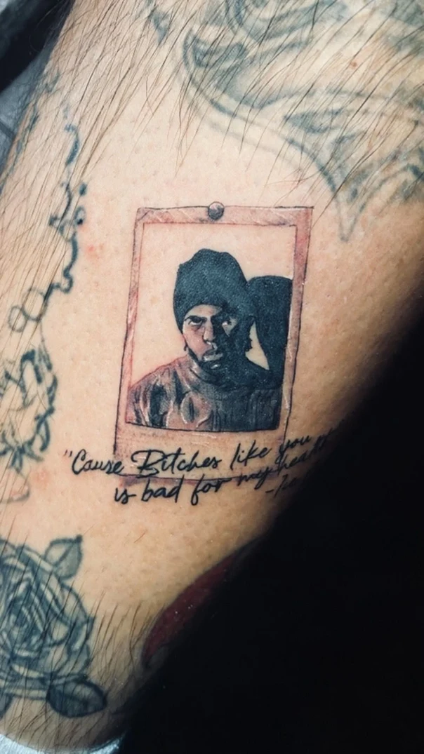 Портретная Portrait, Lettering tattoo на Предплечье