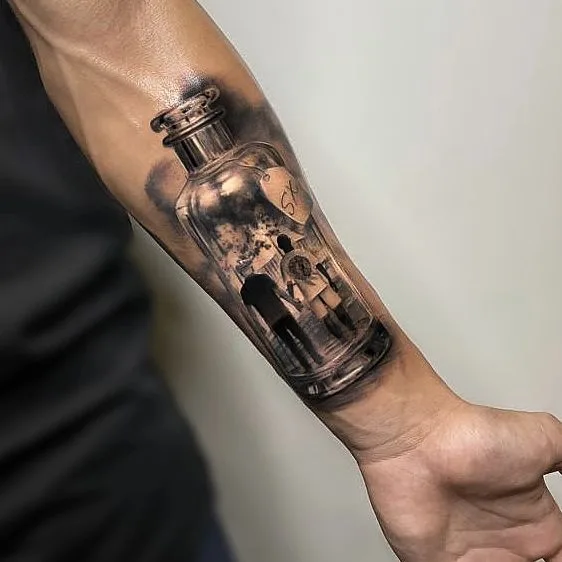 black and grey realism tatuaje en forearm #58785 | Tatuador Rizzi Massimiliano