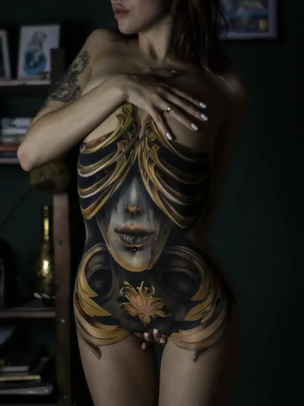 female color realism 타투 부위 chest #58859 | 타투이스트 Vladimir Zolotayko