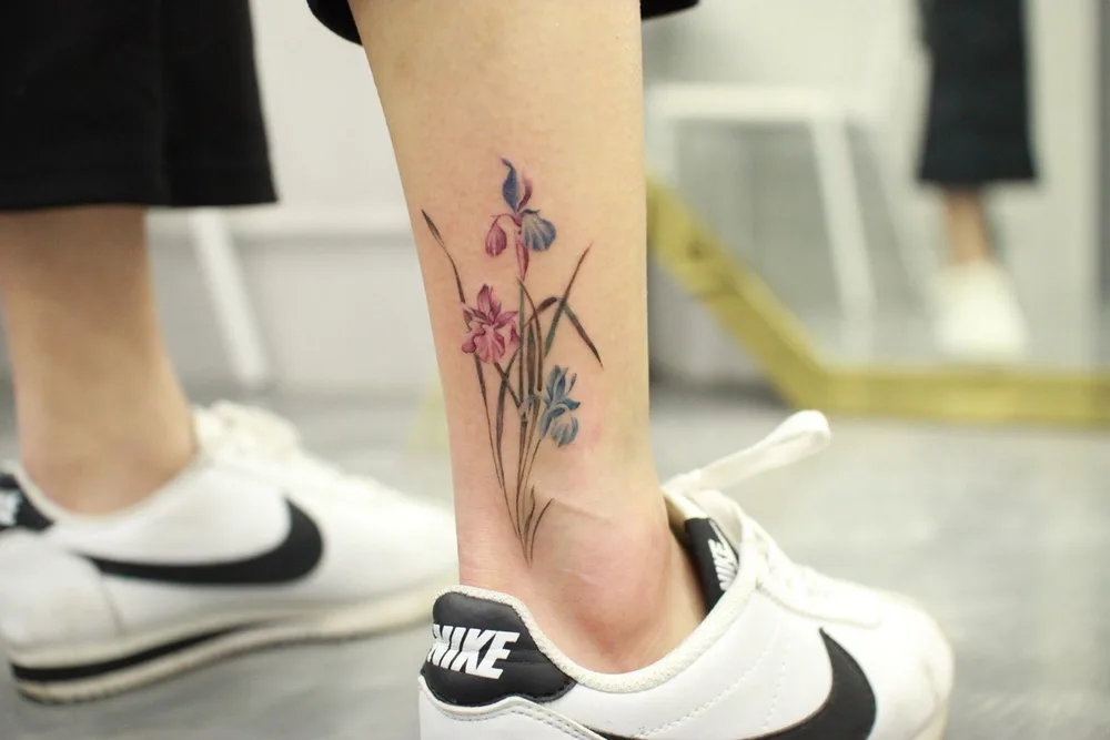 Flower tattoo done by Sodam