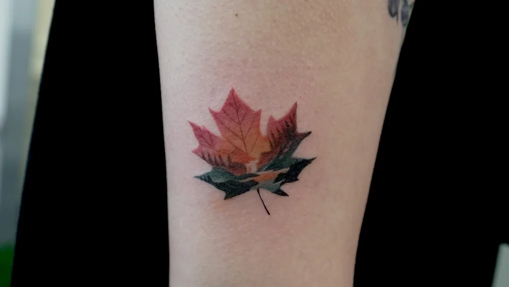 Color leaf tattoo done by Sodam