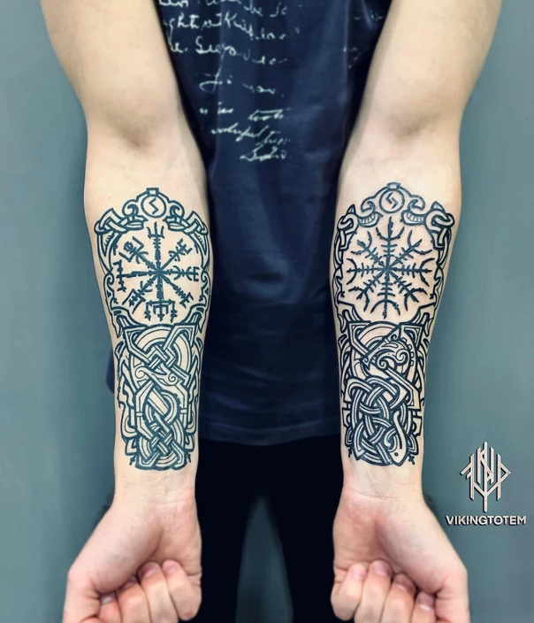 Celtic Compass, Knotwork tattoo на Предплечье