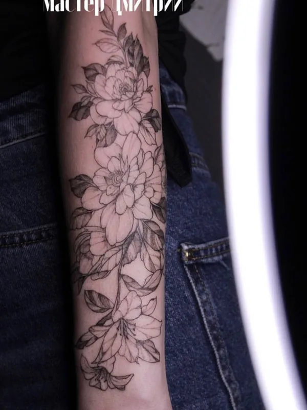 black and grey botanic tatouage sur forearm #73547 | Artiste tatoueur Галата Дмитрий