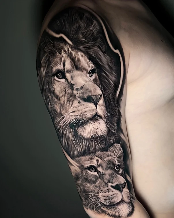 Реализм Lion, Lioness tattoo на Полный рукав