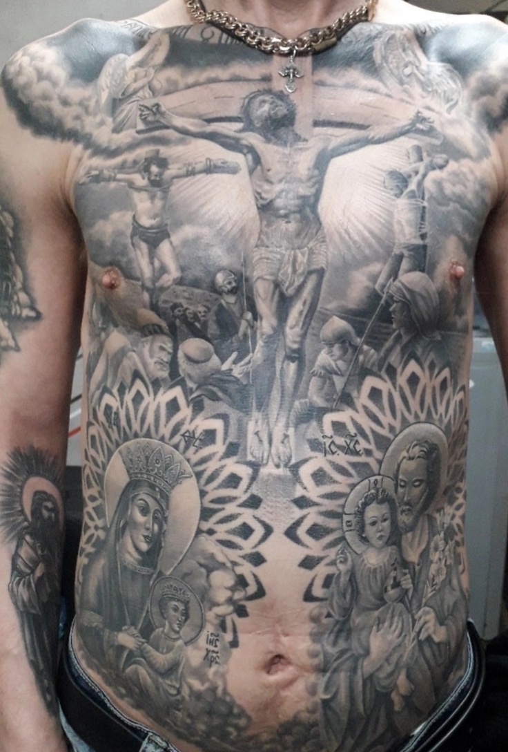 Реализм Religious, Crucifixion tattoo на Грудь