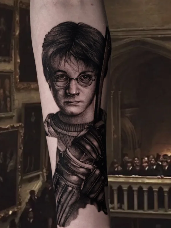 black and grey realism татуировка на forearm #73846 | Тату мастер Егор Филиппов
