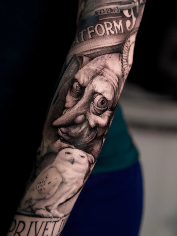 black and grey realism татуировка на forearm #73843 | Тату мастер Егор Филиппов