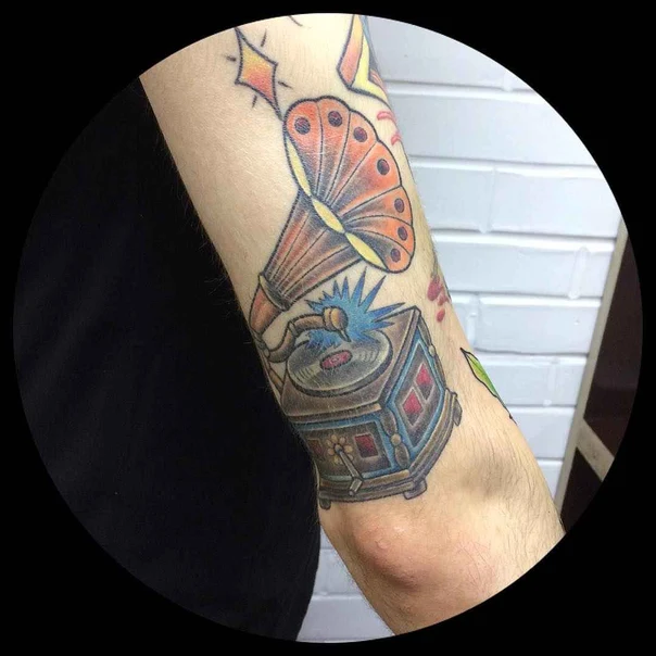 Old School Gramophone, Record player tattoo on Forearm