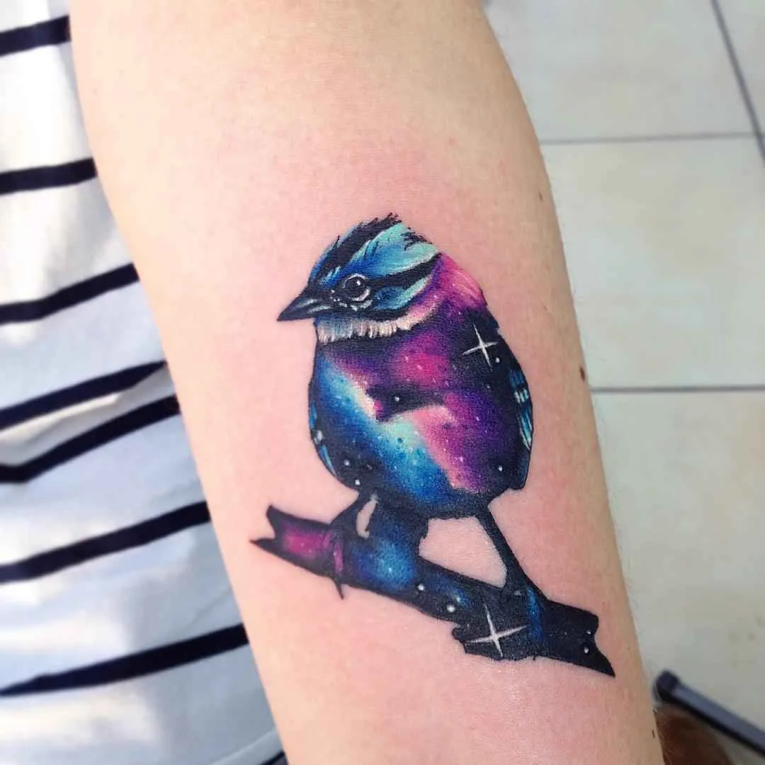 Tatuador Adrian Bascur aquarela espaço tatuagem  | тату-мастер Adrian Bascur акварельные космические татуировки
