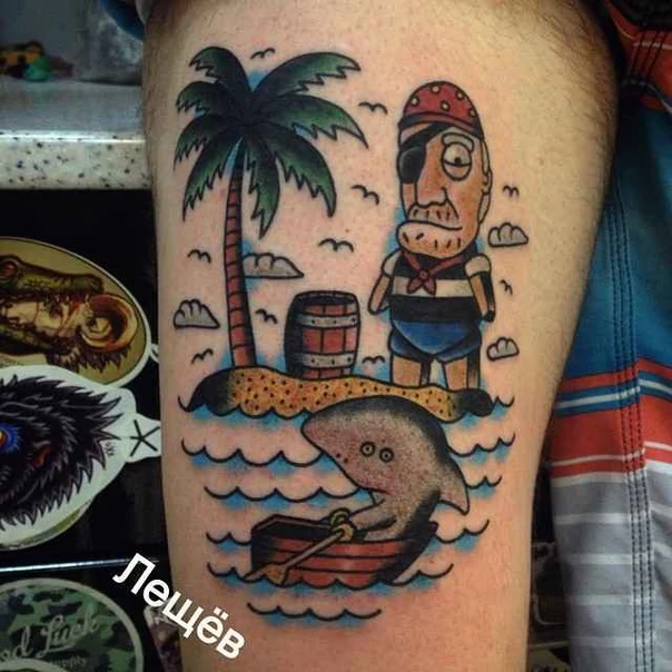Традиционная Pirate, Shark tattoo на Thigh