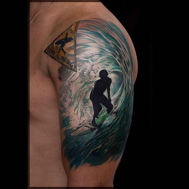 Реализм Wave, Surfer tattoo на Полный рукав