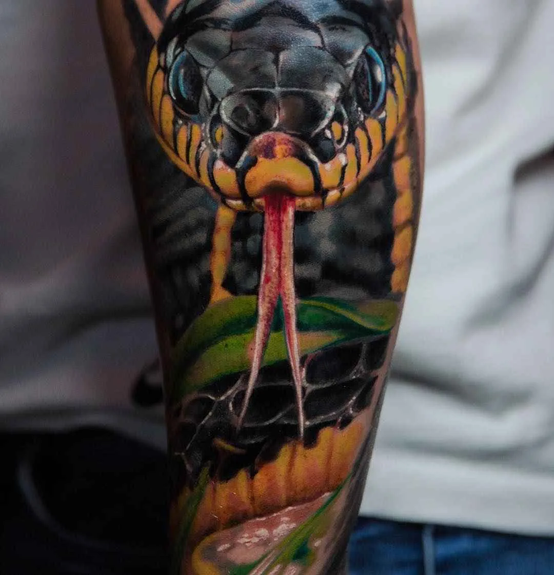 Tattoo artist Yomico Moreno realism tattoo | Тату-мастер Yomico Moreno реализм татуировки, цветной и черно-белый реализм