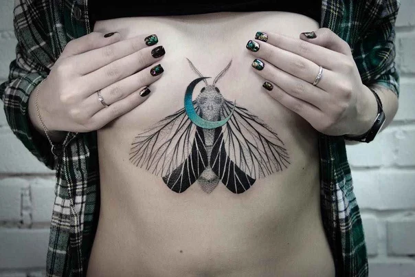 Linework Moth, Moon tattoo on Sternum
