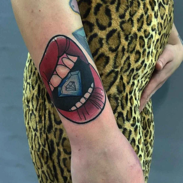 Neo Traditional Lips, Diamond tattoo on Forearm