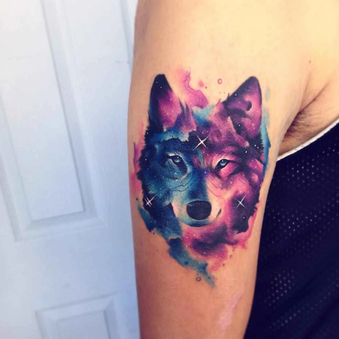 Tatuador Adrian Bascur aquarela espaço tatuagem  | тату-мастер Adrian Bascur акварельные космические татуировки