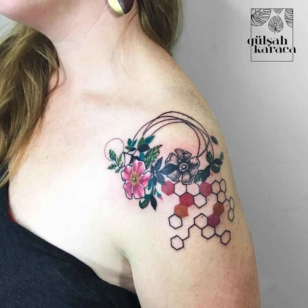 Botanic Flowers, Geometric tattoo on Shoulder