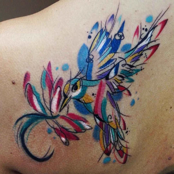 Watercolor Hummingbird, Flower tattoo on Shoulder Blade