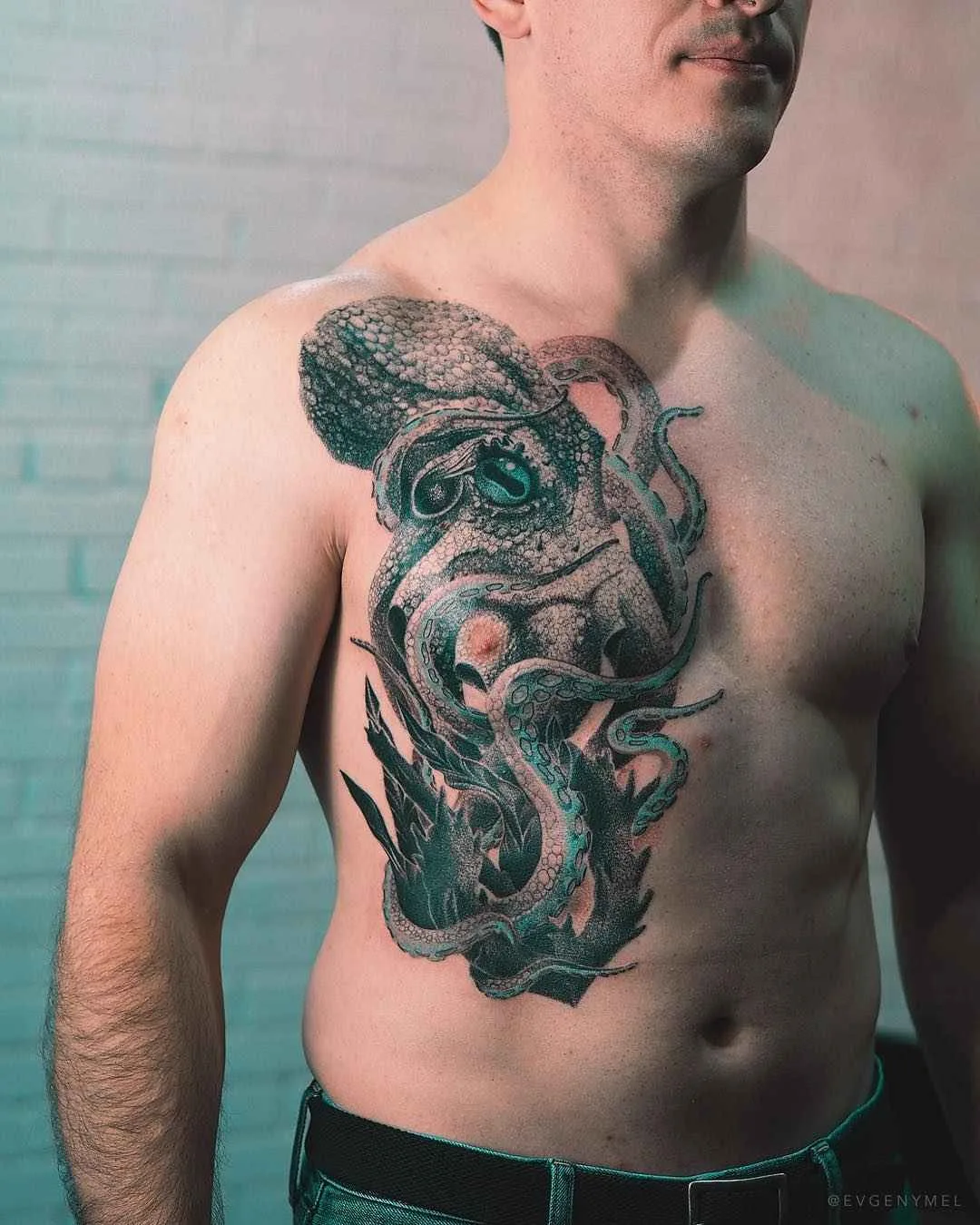 纹身艺术家 Evgeny Mel，莫斯科俄罗斯，点绘纹身，作者风格