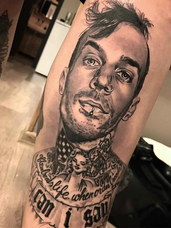 male black and grey realism Tatuaggio su forearm #13923 | Tatuatore Robi Pena