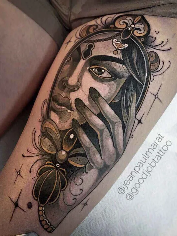 female black and grey black and grey Tatuagem em thigh #13477 | Tatuador Жан Поль Марат
