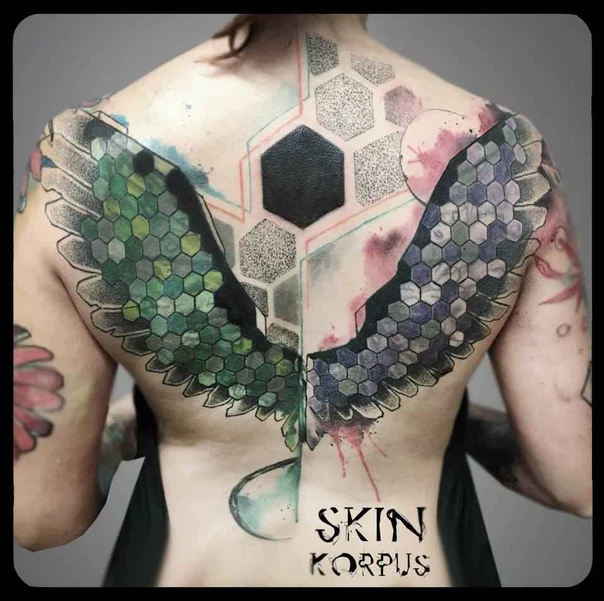 Geometric Wings, Geometric tattoo on Upper Back