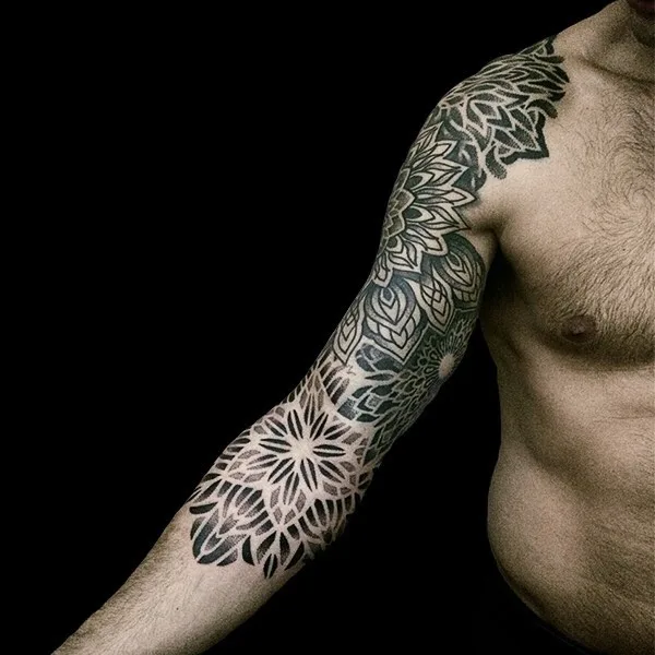 Tattoo artist Charly Saconi, black Authors ornamental tattoo | Buenos Aires, Argentina