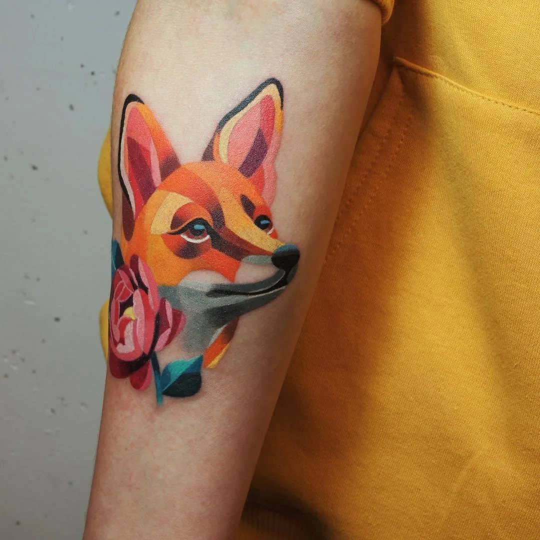 Tattoo artist Sasha Unisex, lightness romantic watercolor tattoo