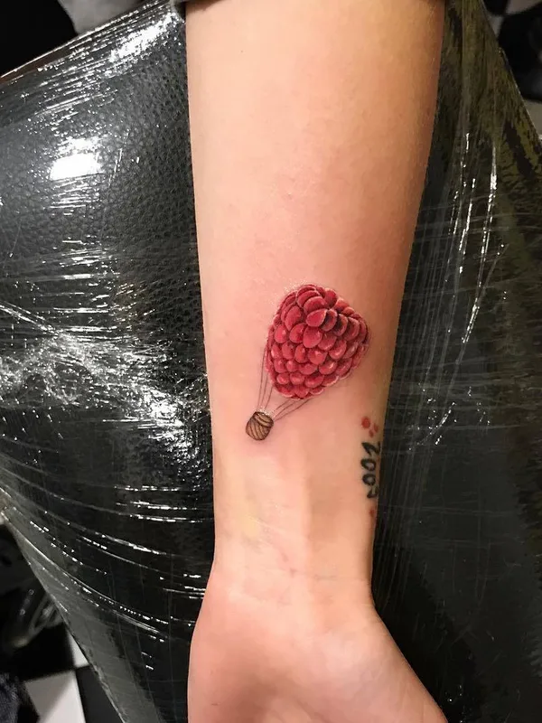 color realism Tatuagem em forearm #25834 | Tatuador Alberto Marzari