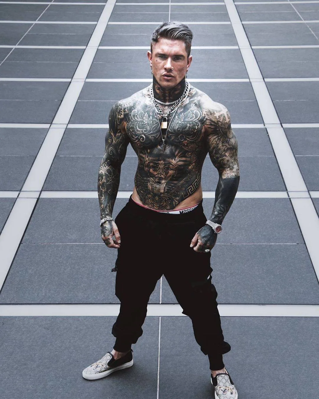 Tattooed model Andrew England, guy with tattoo | United Kingdom