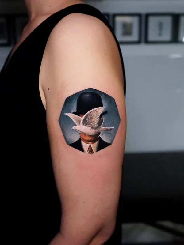 female color surrealism татуировка на upper arm #32882 | Тату мастер Ksu Arrow
