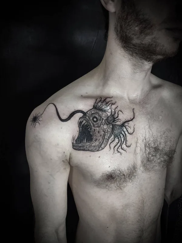 male black and grey blackwork tatuaje en chest #33286 | Tatuador Наталья Потапова