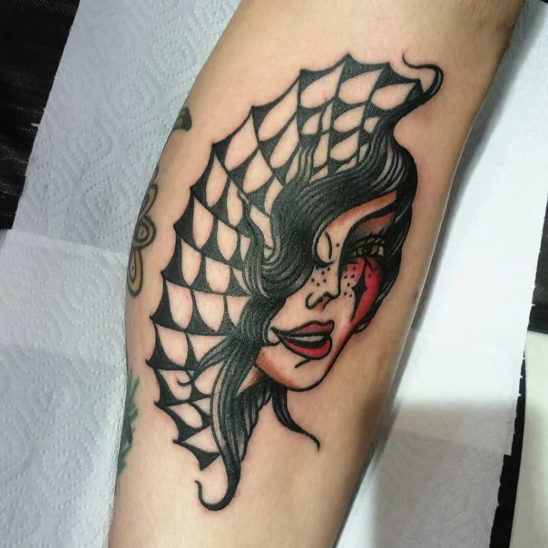 Neo Traditional Woman, Spiderweb tattoo on Calf