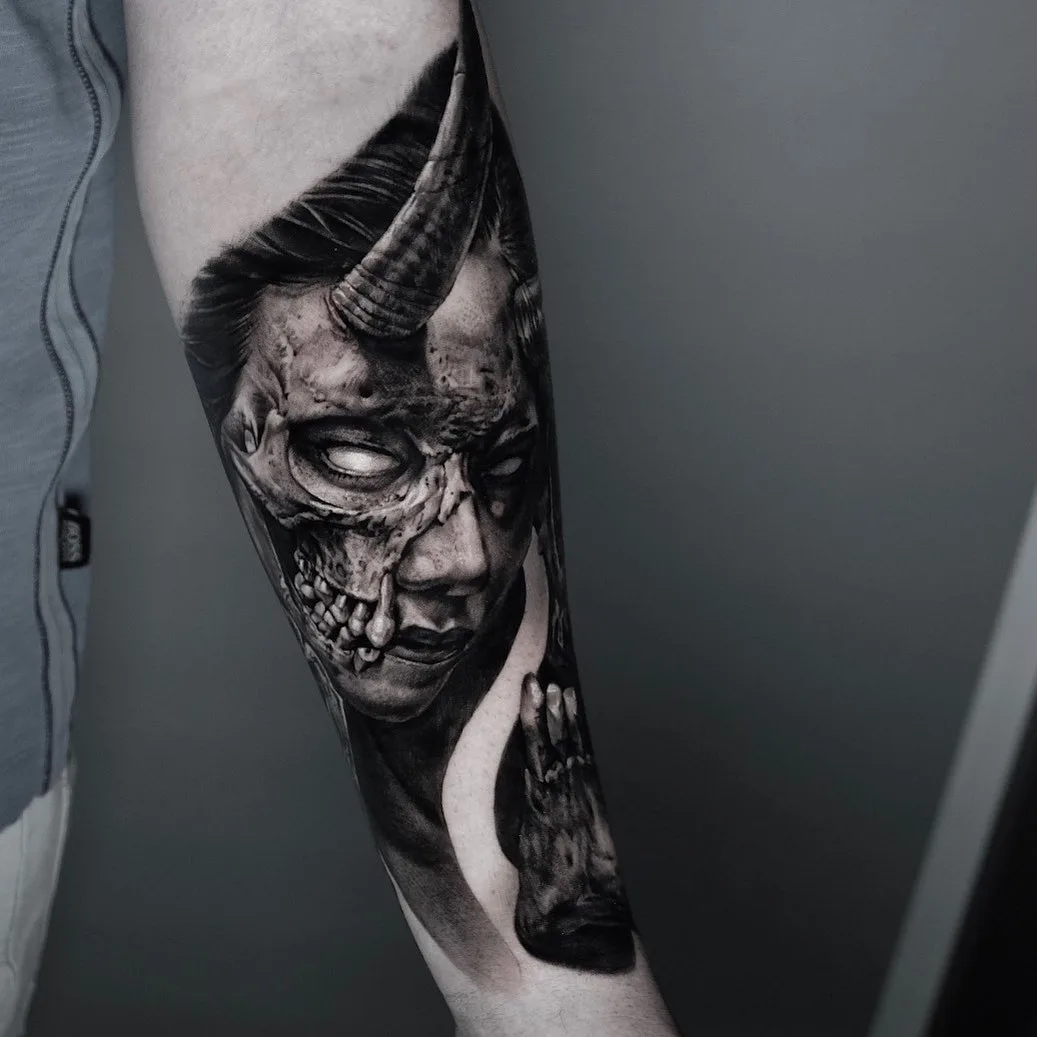 Tattoo artist Andrey Popov, black and grey tattoo realism | St. Petersburg, Russia