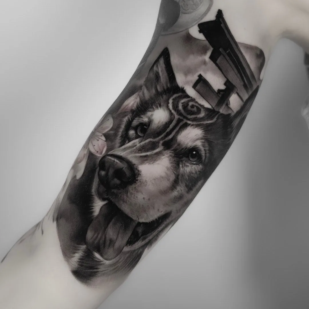 Tattoo artist Andrey Popov, black and grey tattoo realism | St. Petersburg, Russia