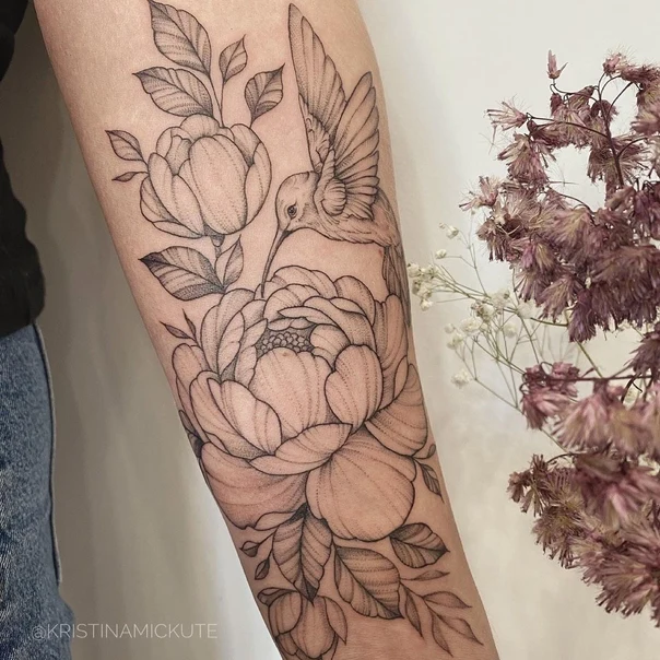 Fineline Hummingbird, Flowers tattoo on Forearm