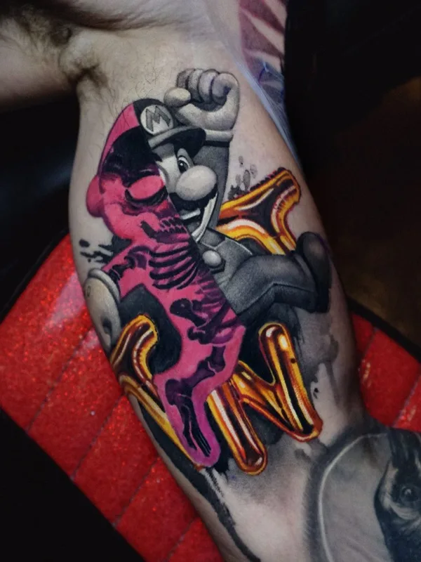 men color illustrative, realism Tatuagem em bicep #43035 | Tatuador Сергей Шанько