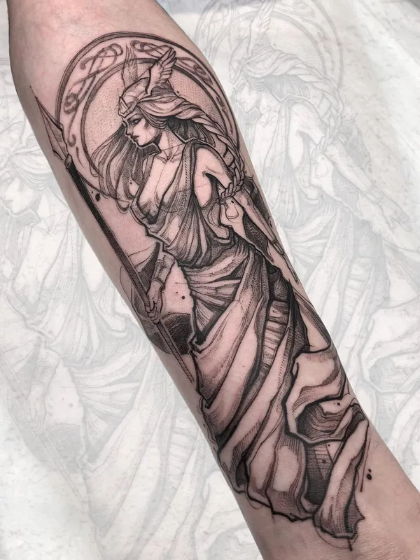 female black and grey blackwork tatuaje en forearm #43056 | Tatuador Виталий Яковлев