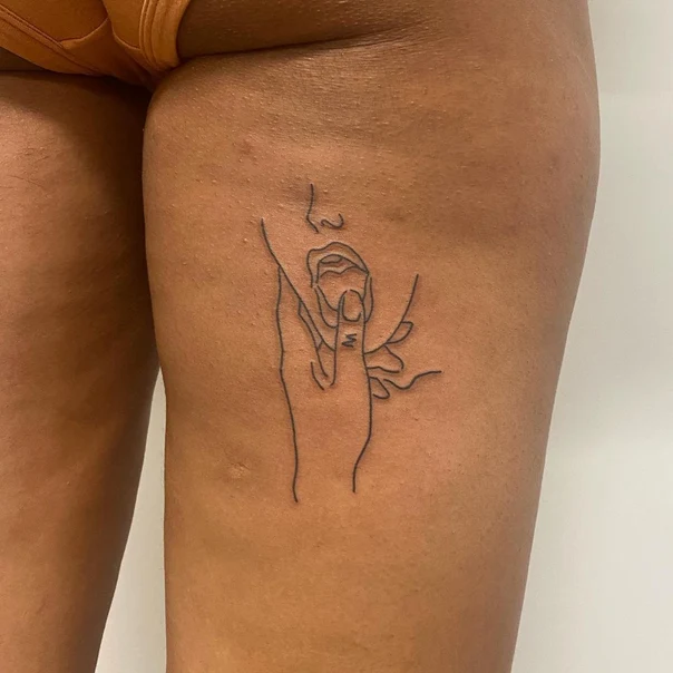 Fineline Face, Hand tattoo on Thigh